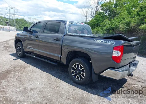 2015 Toyota Tundra Sr5 5.7L V8 z USA, uszkodzony, nr VIN 5TFDY5F11FX450876
